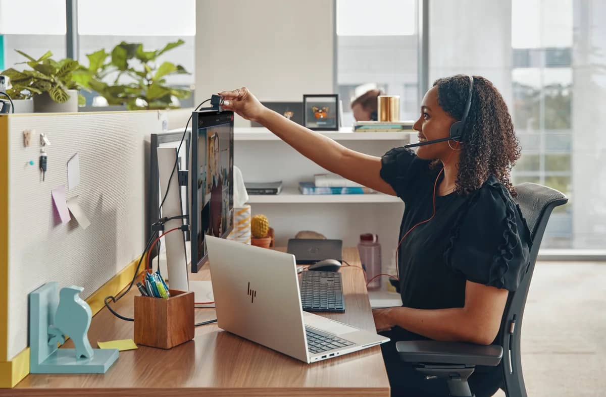 Poly Blackwire C3225 USB-C/A Headset